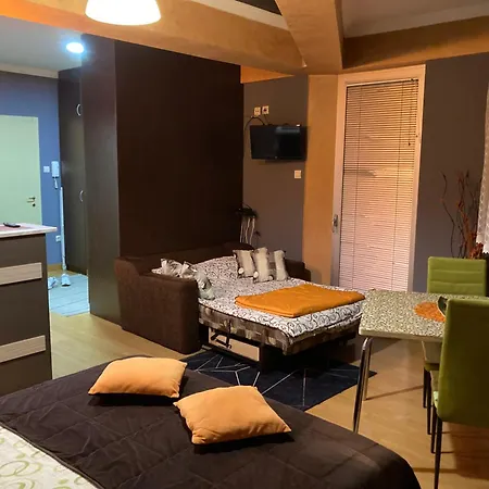 Aischa Apartment Nova Varos